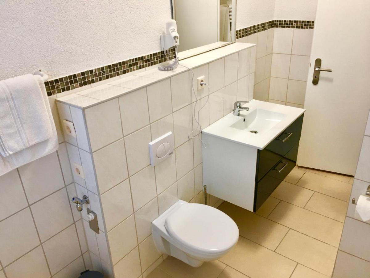 Pension Am Pollingpark Haus II Dessau-Rosslau Exteriör bild