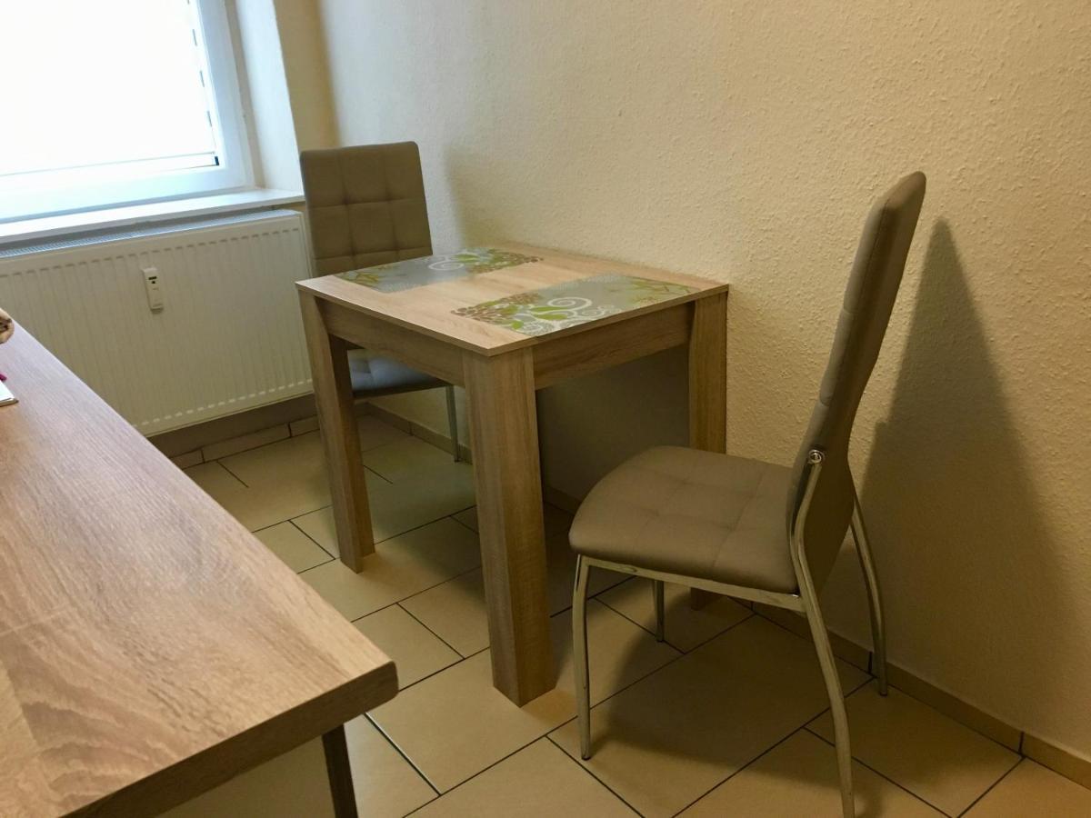 Pension Am Pollingpark Haus II Dessau-Rosslau Exteriör bild