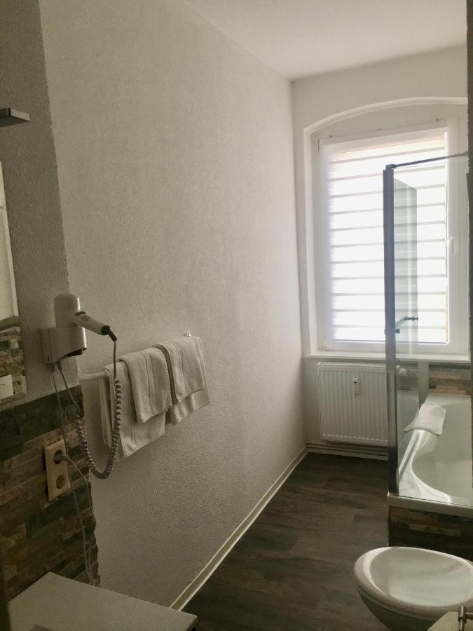 Pension Am Pollingpark Haus II Dessau-Rosslau Exteriör bild